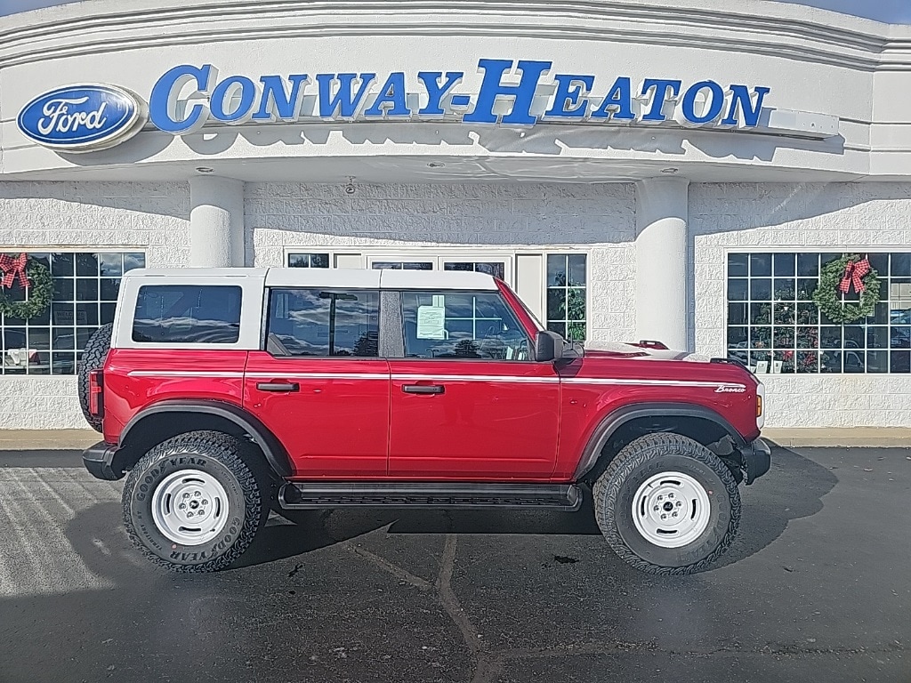 2025 Ford Bronco 4-Door Heritage Editon's photo