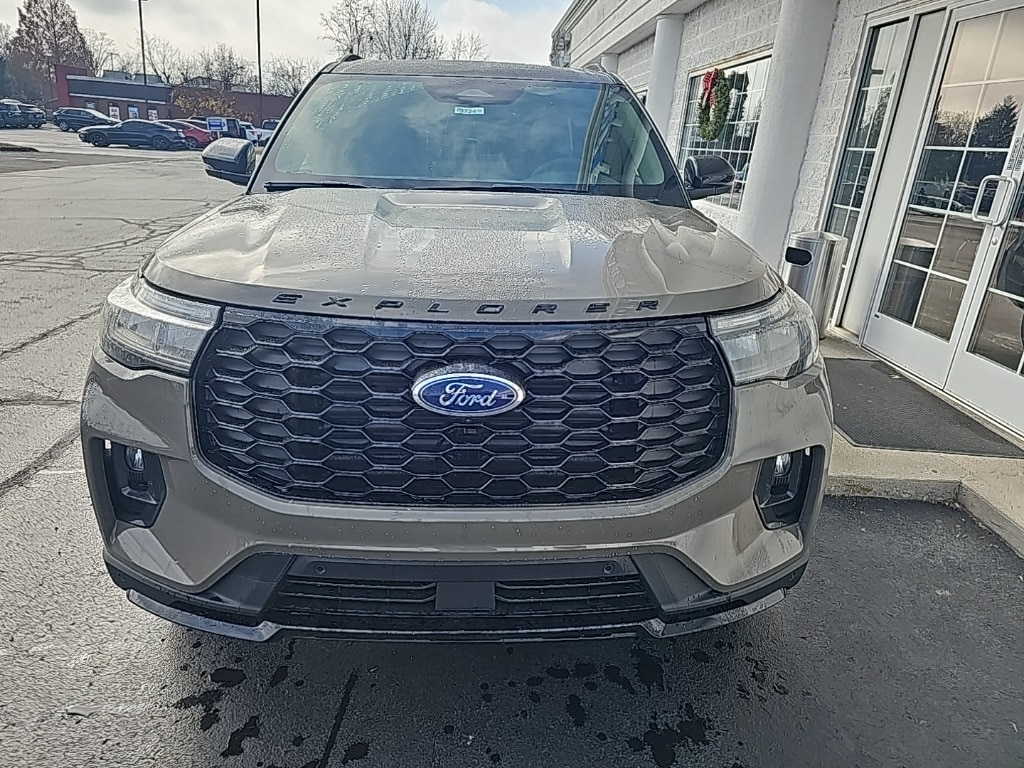 New 2026 Ford Explorer ST-Line SUV