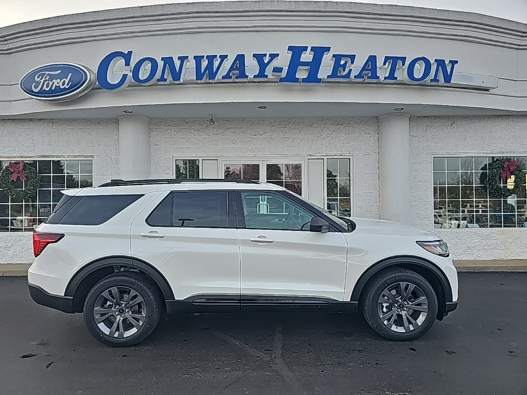 2026 Ford Explorer Active's photo