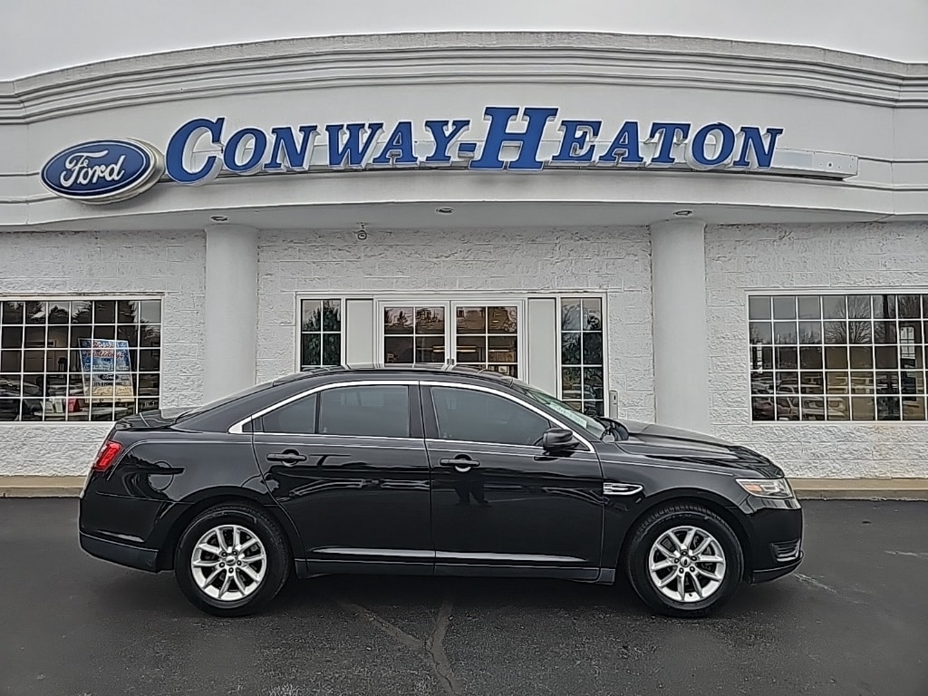 2015 Ford Taurus SE