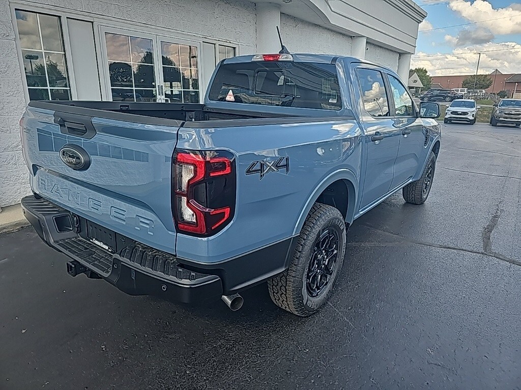 2025 Ford Ranger XLT photo 2