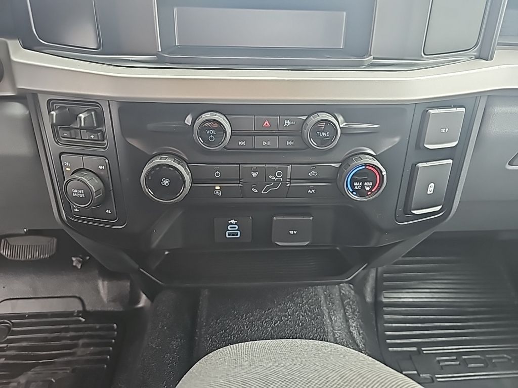 2026 Ford F-250 Super Duty XL - Photo 17