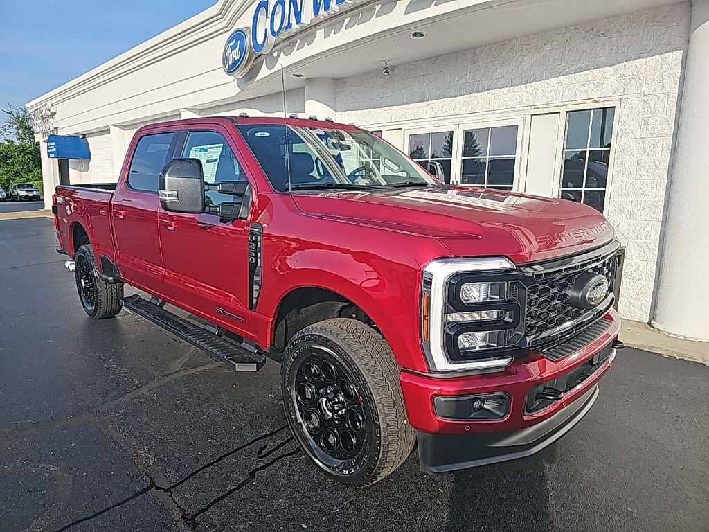 2025 Ford F-250 Lariat photo 2