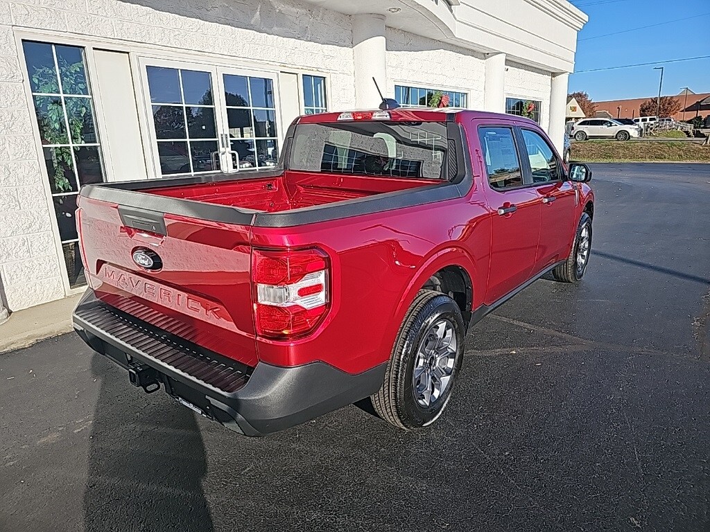 New 2025 Ford Maverick XLT Truck SuperCrew