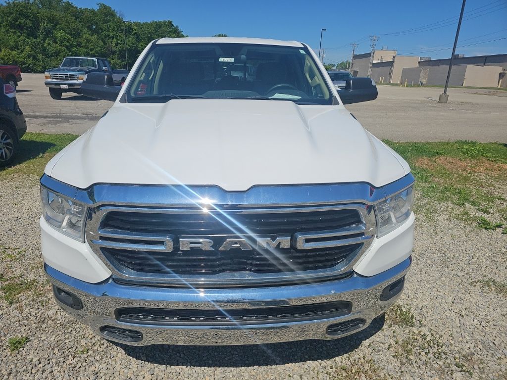 2020 RAM 1500 Big Horn/Lone Star 4x4 Crew Cab 5'7's photo