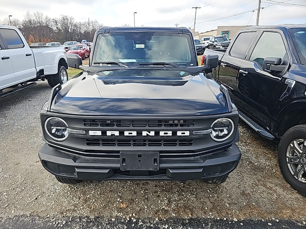 2025 Ford Bronco SUV 