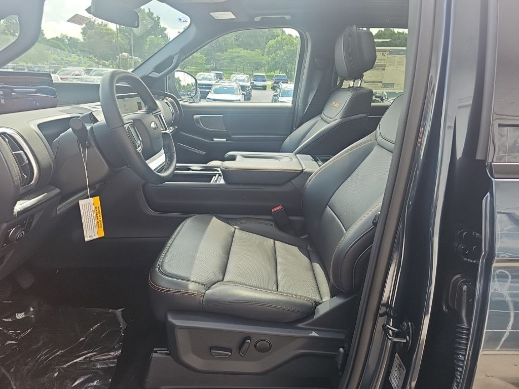 2026 Ford Expedition Tremor - Photo 9