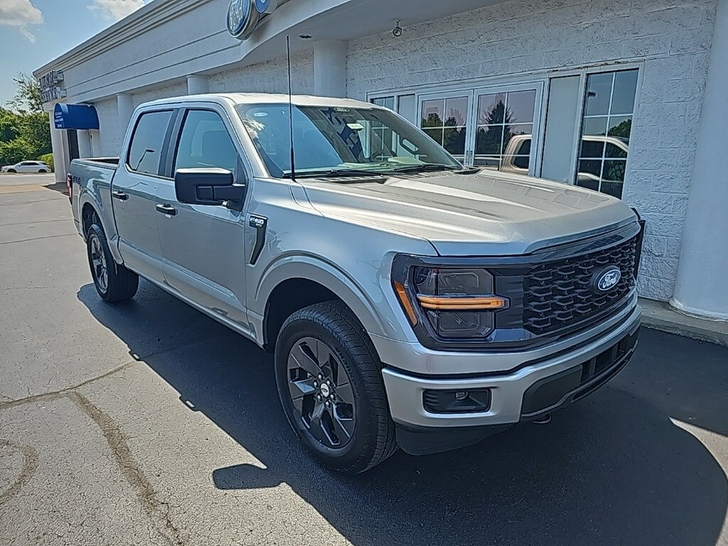 2025 Ford F-150 STX photo 2