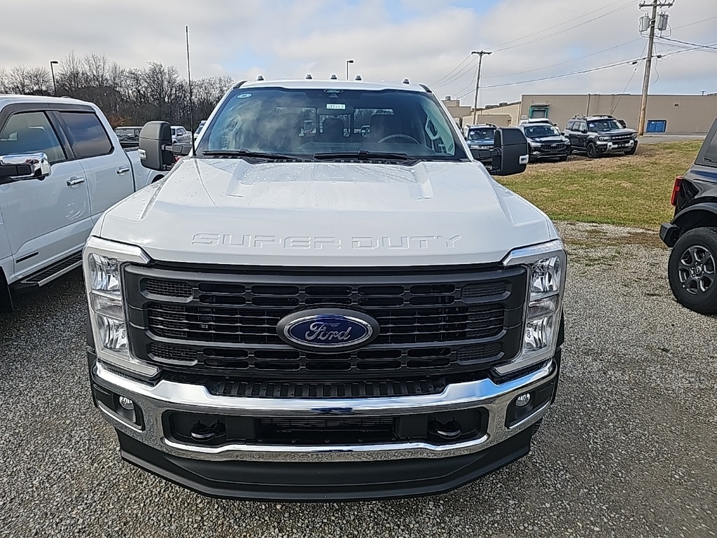 2026 Ford F-450 Truck Crew Cab 