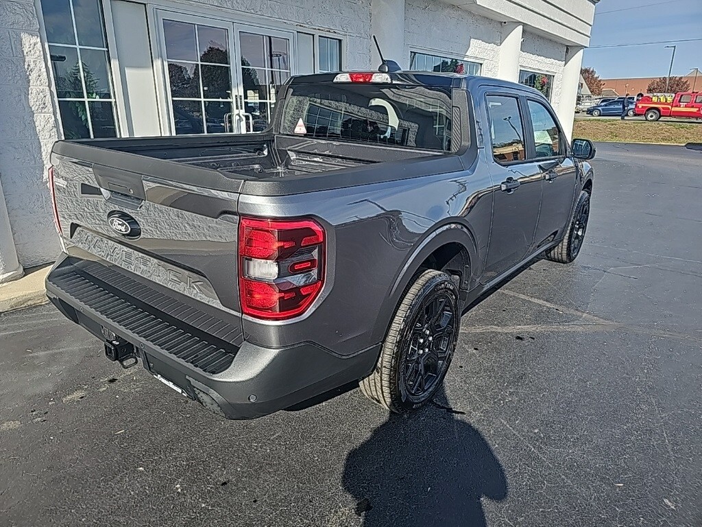 2025 Ford Maverick XLT photo 4