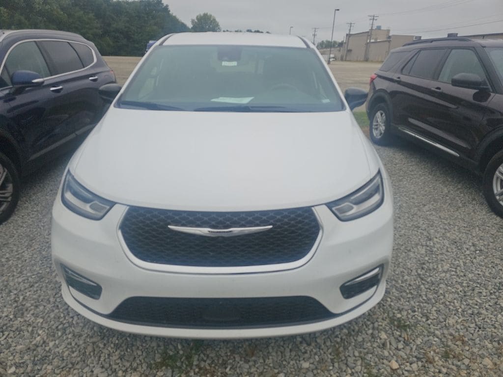 2025 Chrysler Pacifica