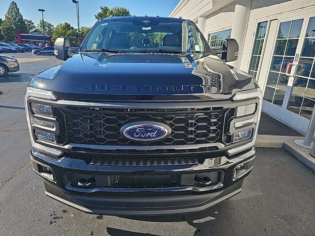 2026 Ford F-250 XL photo 2