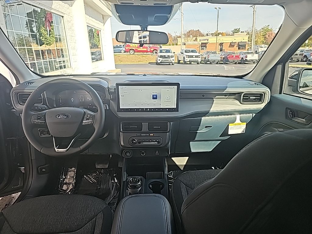 2025 Ford Maverick XLT - Photo 12