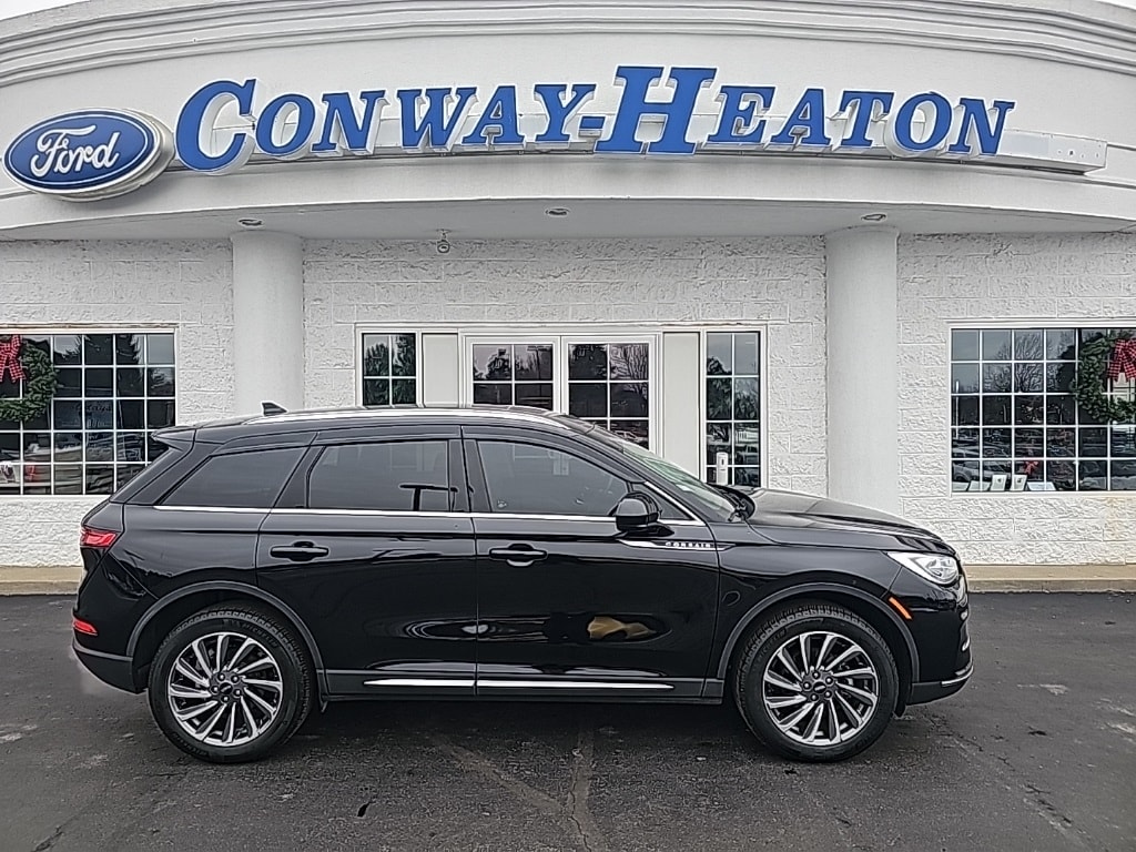 2024 Lincoln Corsair Reserve's photo