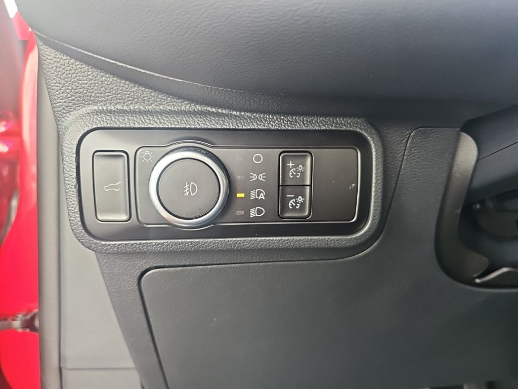 2026 Ford Explorer ST-Line - Photo 20
