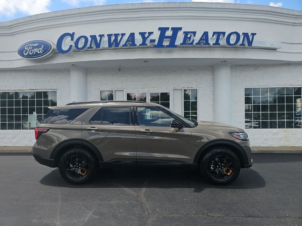 2026 Ford Explorer Tremor 4WD's photo