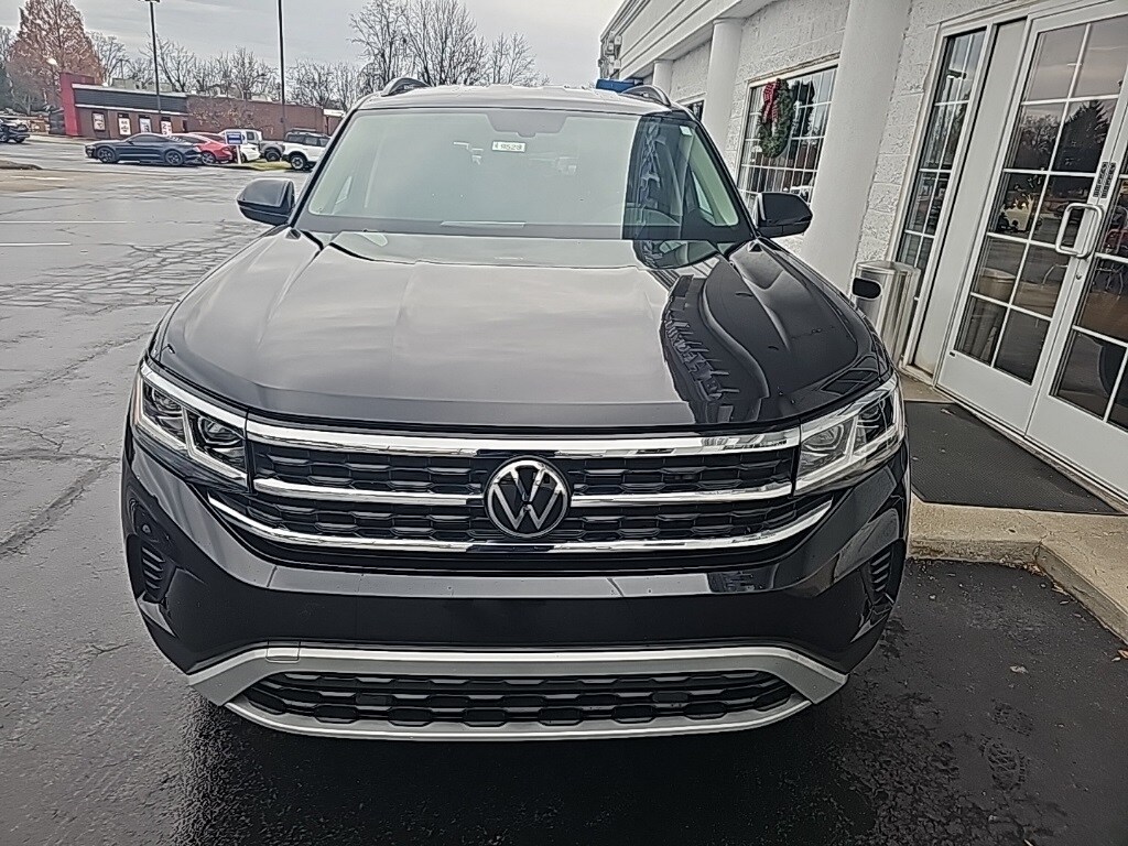 2021 Volkswagen Atlas SE photo 2