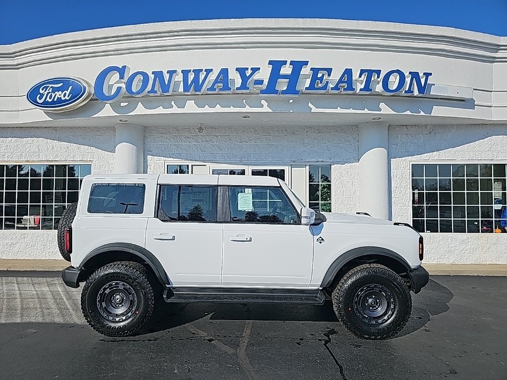 2025 Ford Bronco SUV 