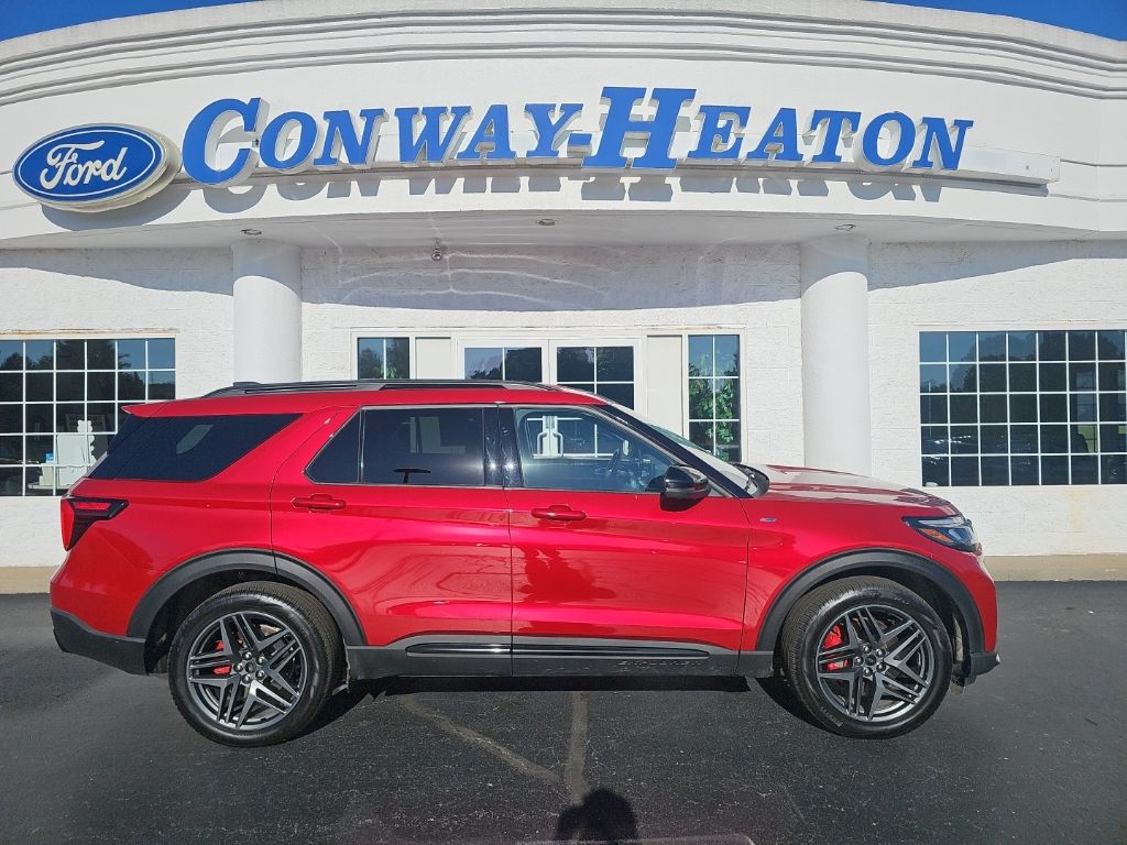 2025 Ford Explorer