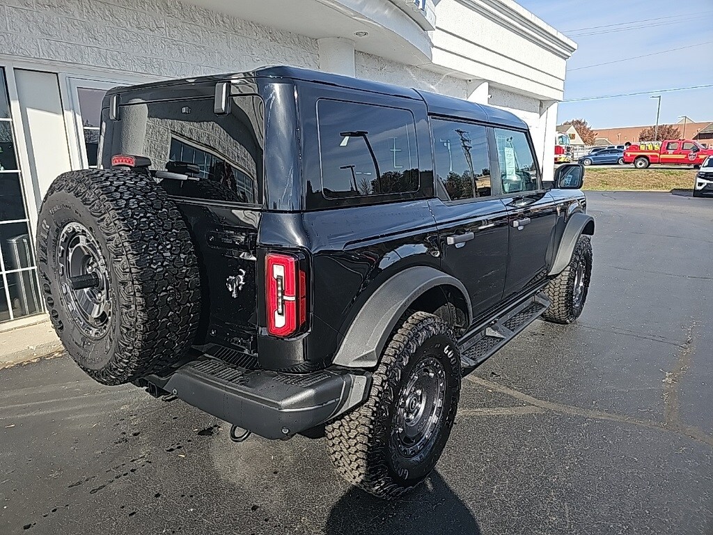 2025 Ford Bronco Badlands photo 4
