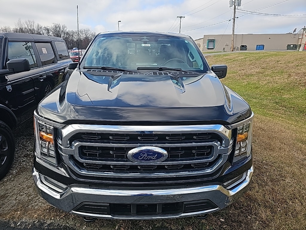 2023 Ford F-150 Truck SuperCrew Cab 