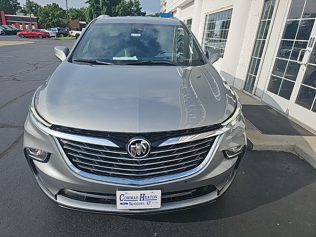 2024 Buick Enclave Premium photo 2