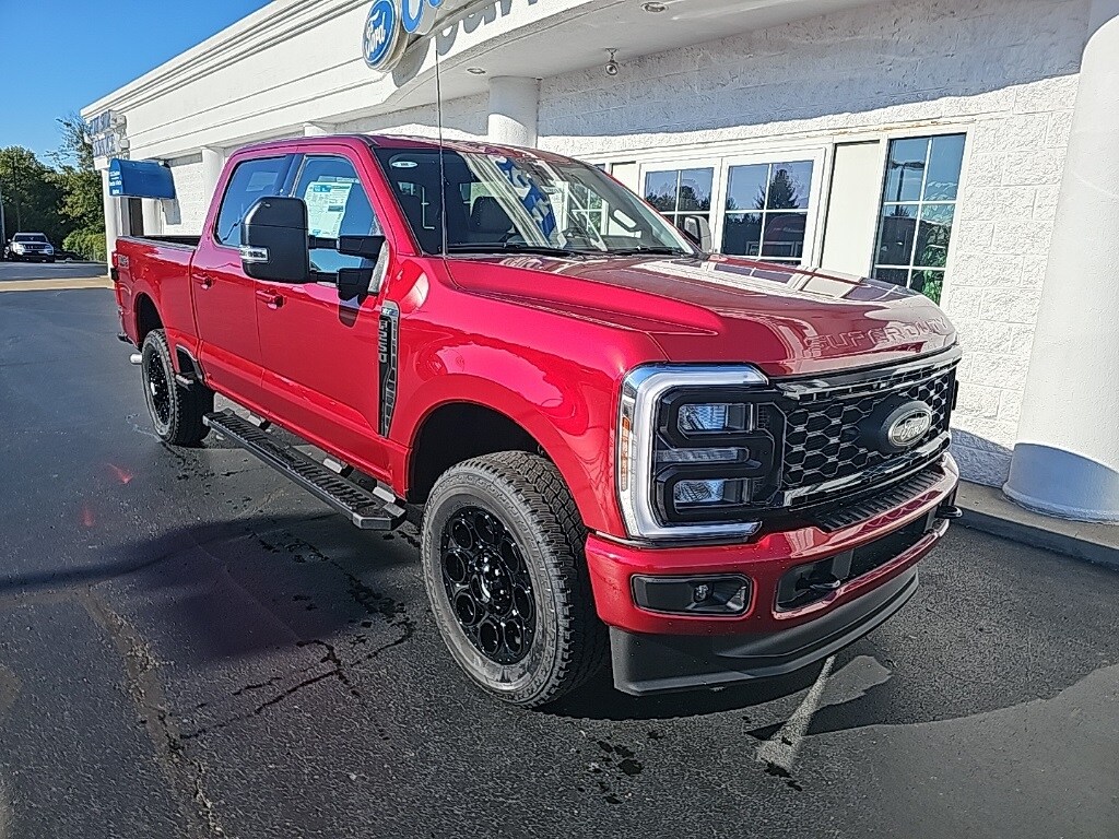 2026 Ford F-250 XLT photo 2