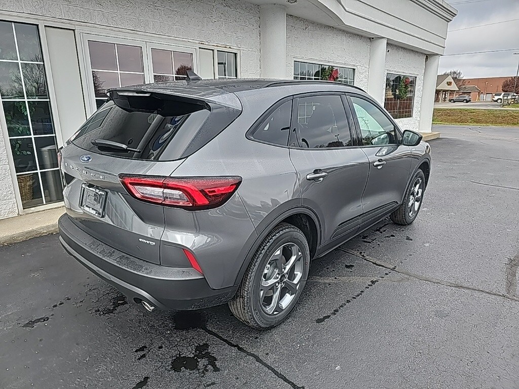 New 2026 Ford Escape ST-Line SUV