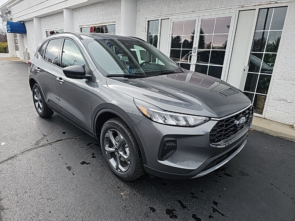 New 2026 Ford Escape ST-Line SUV