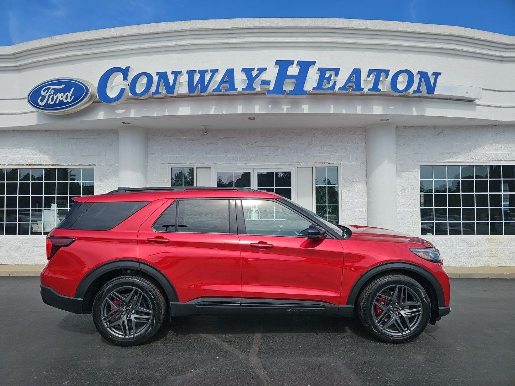 2026 Ford Explorer ST 4WD's photo