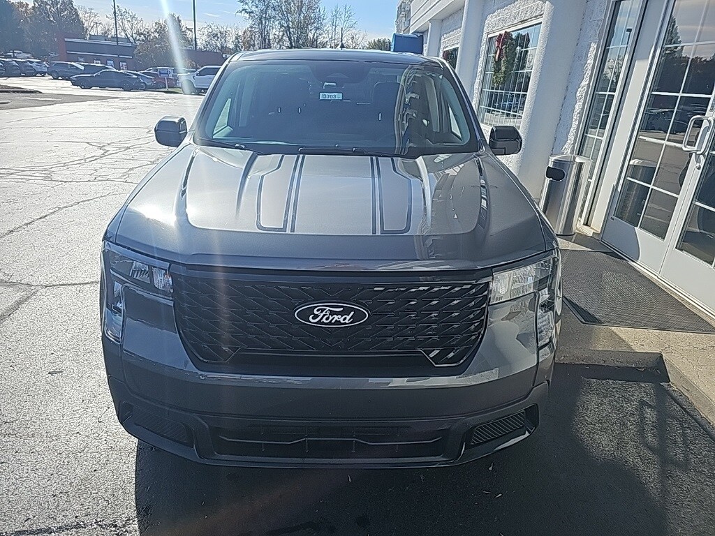 2025 Ford Maverick XLT photo 3