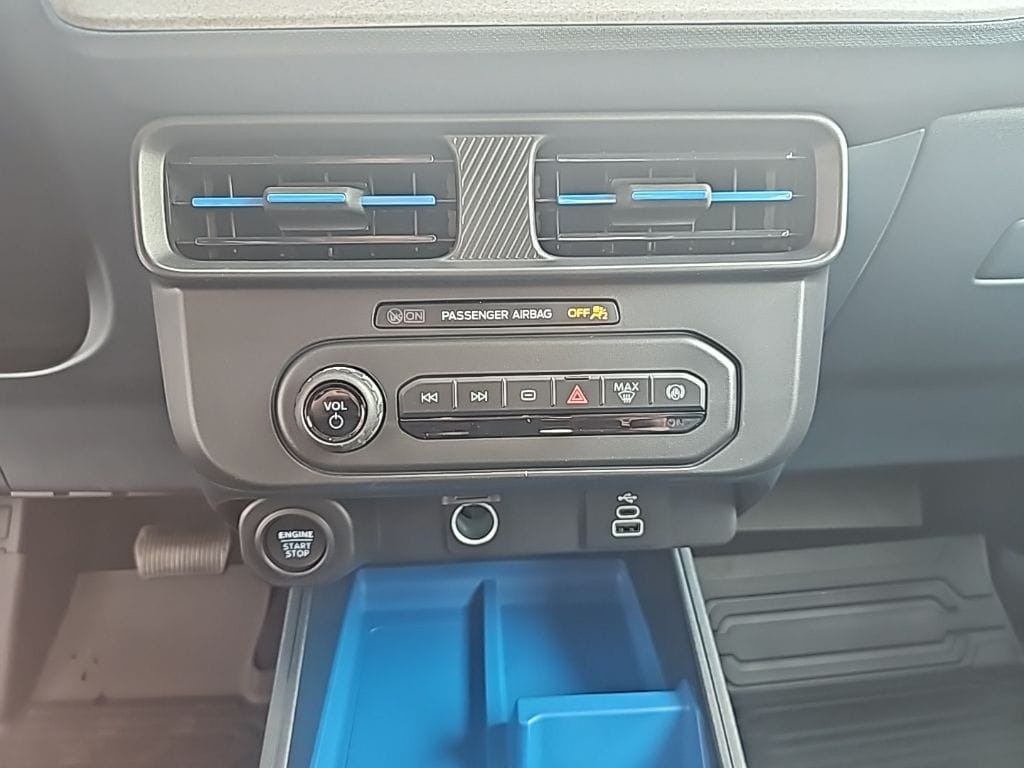 2026 Ford Maverick XLT - Photo 17