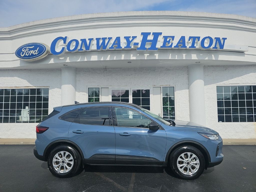 2025 Ford Escape