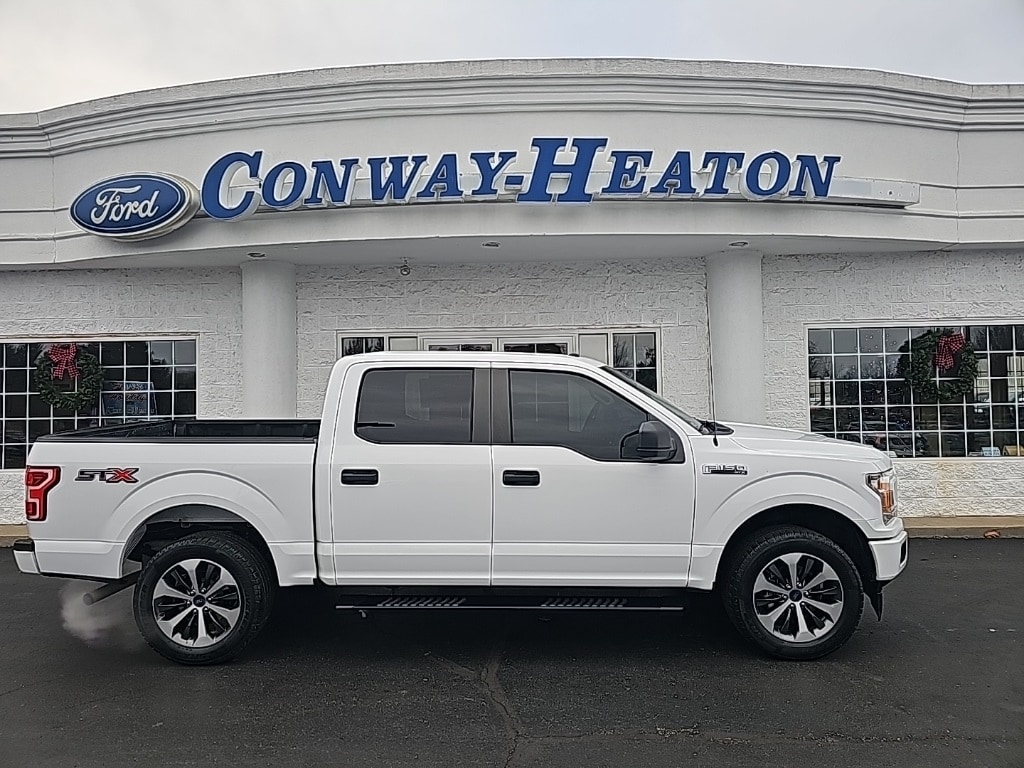 2019 Ford F-150 XL's photo