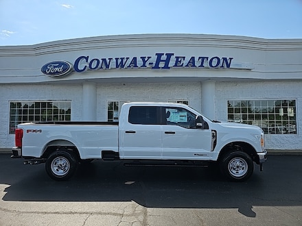 2025 Ford F-250 XL Truck Crew Cab