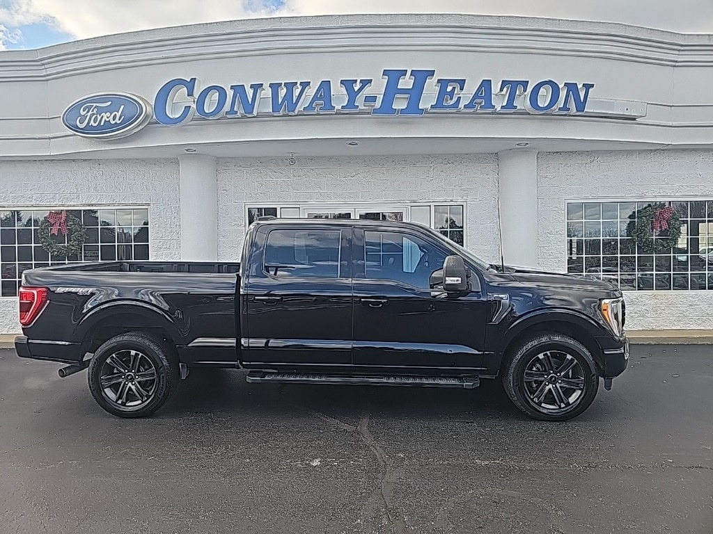 2021 Ford F-150 XLT's photo