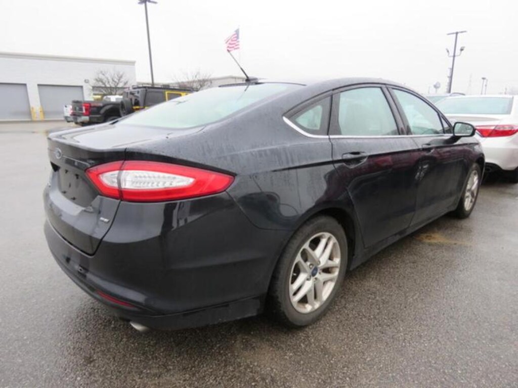 Used 2014 Ford Fusion  Sedan