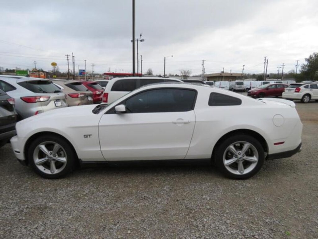 Used 2010 Ford Mustang  Coupe