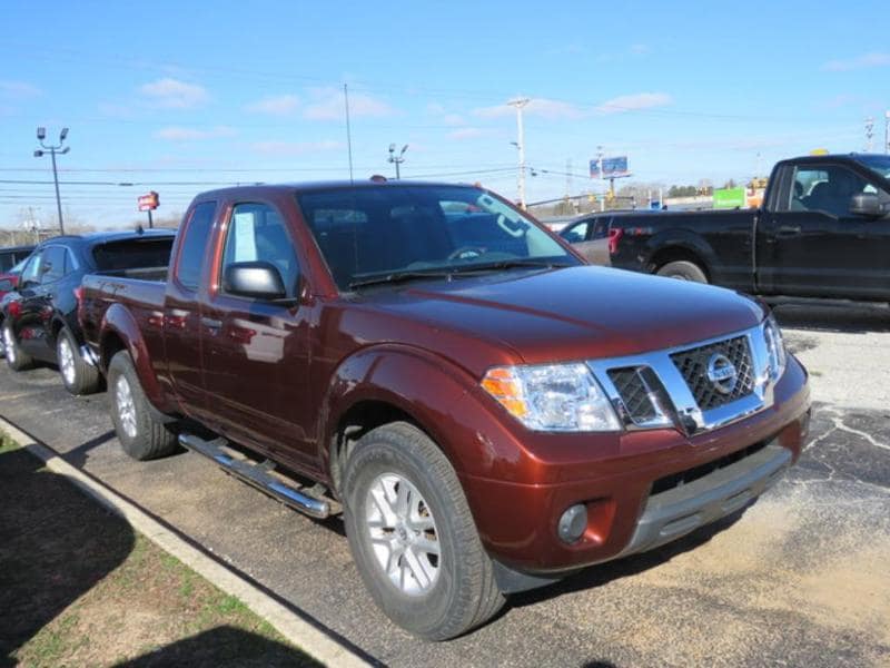 2017 Nissan Frontier SV's photo