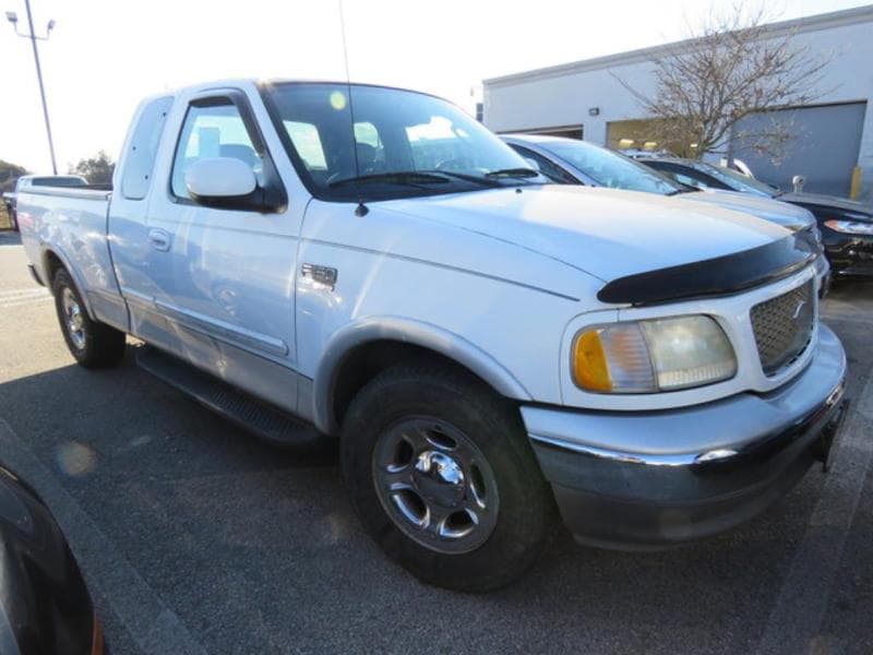 2003 Ford F-150 Lariat