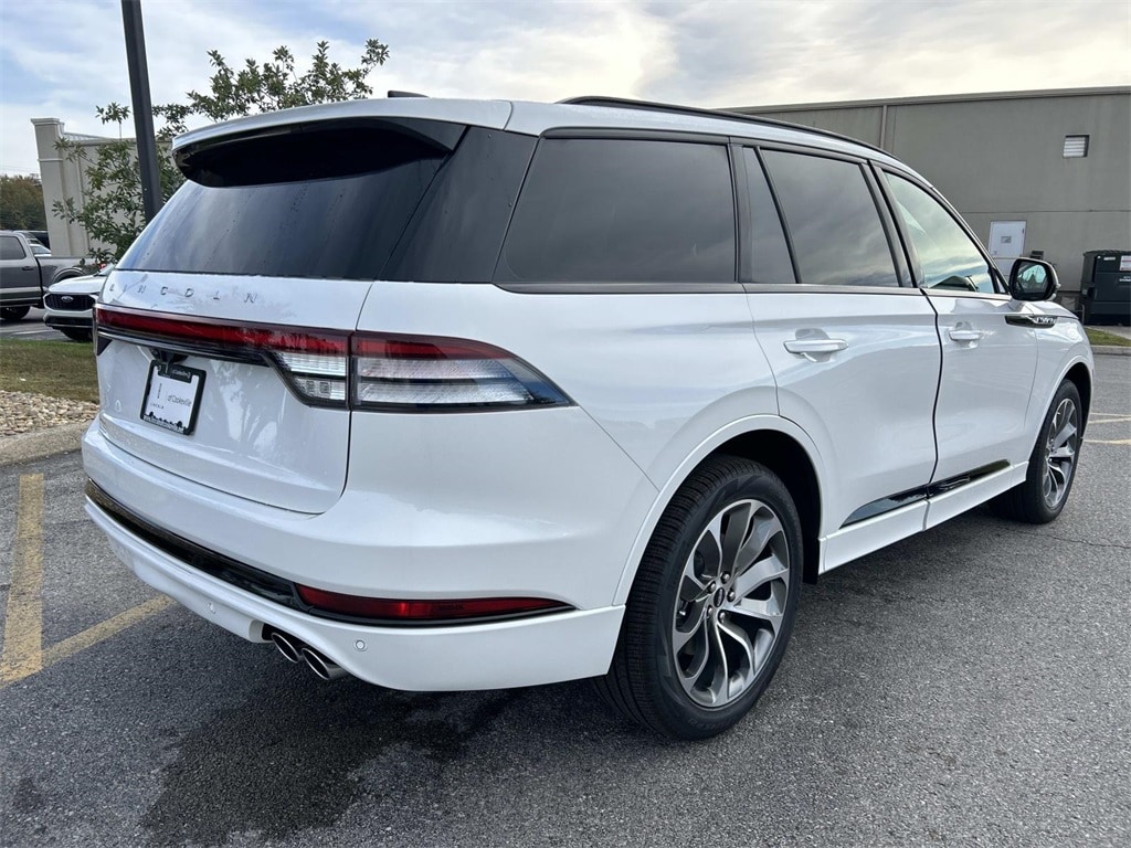 New 2026 Lincoln Aviator Premiere SUV