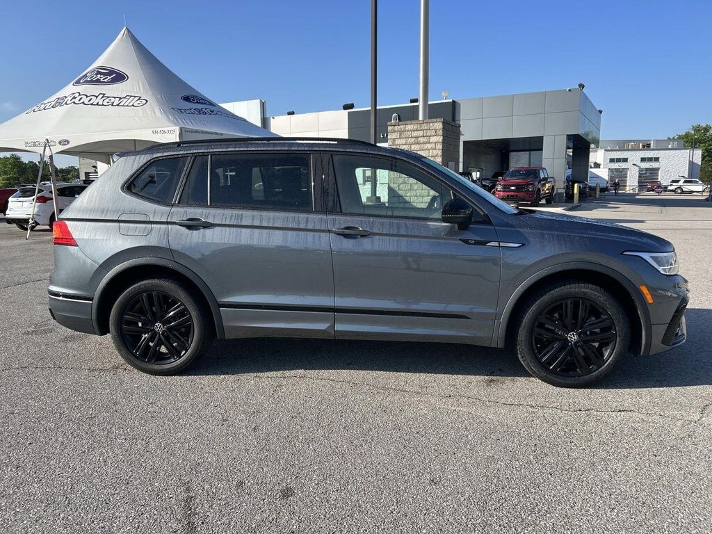 Certified 2022 Volkswagen Tiguan 2.0T SE R-Line Black SUV