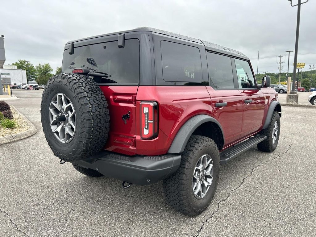 Certified 2025 Ford Bronco Badlands SUV