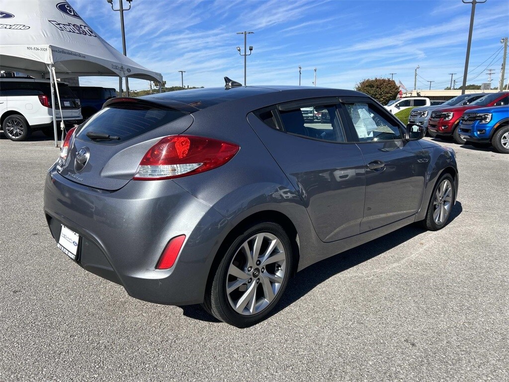 Used 2016 Hyundai Veloster Base Hatchback