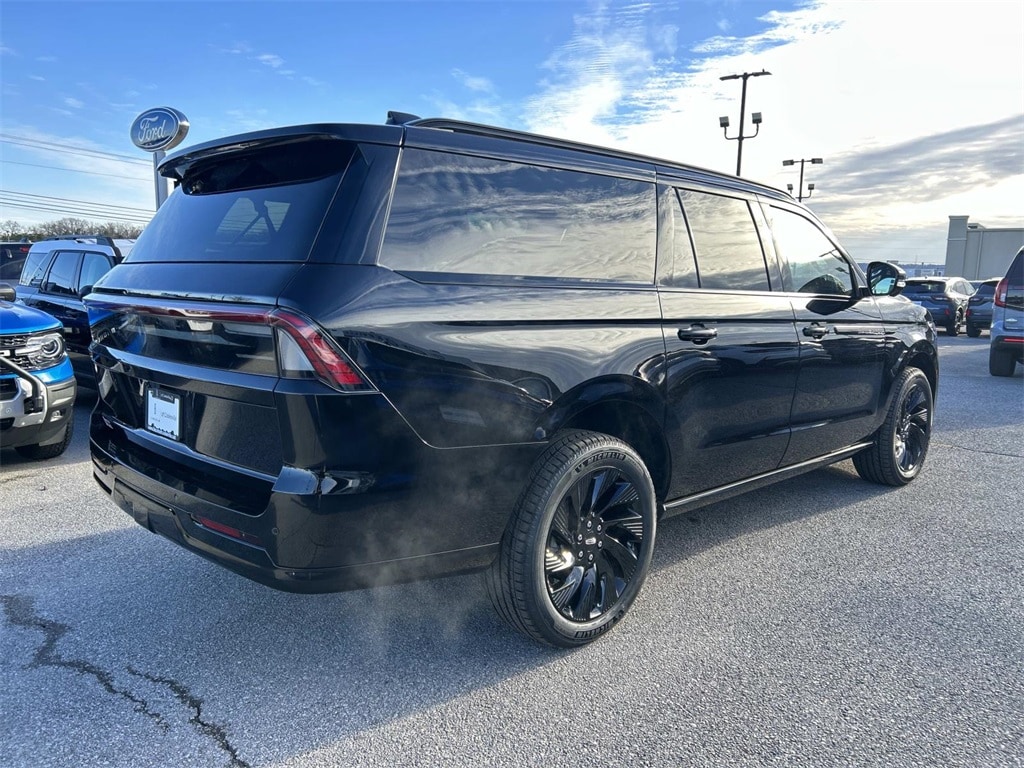 New 2026 Lincoln Navigator L Reserve SUV