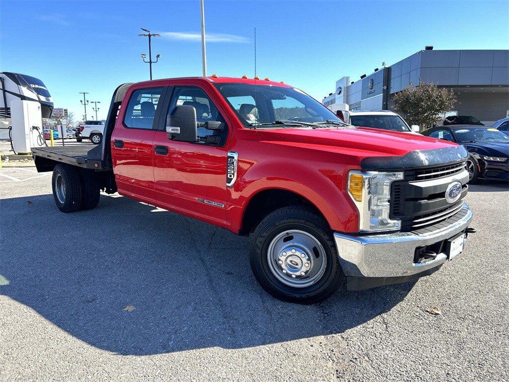 Used 2017 Ford F-350SD XL Chassis