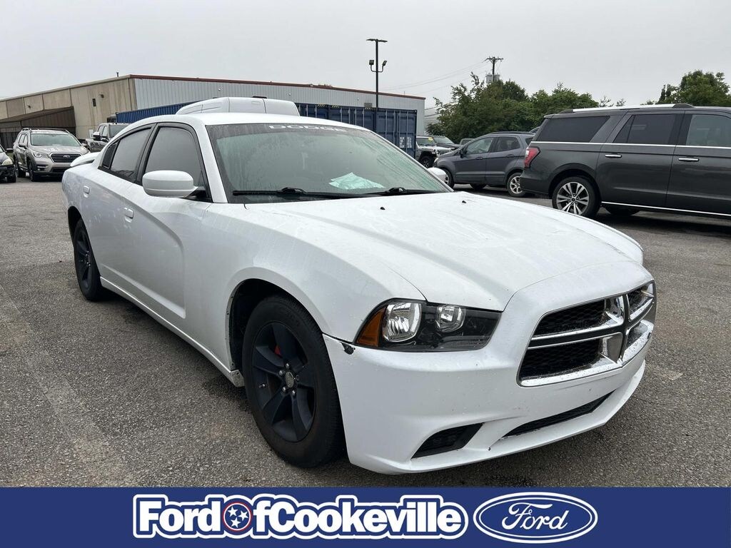 Used 2014 Dodge Charger SE Sedan