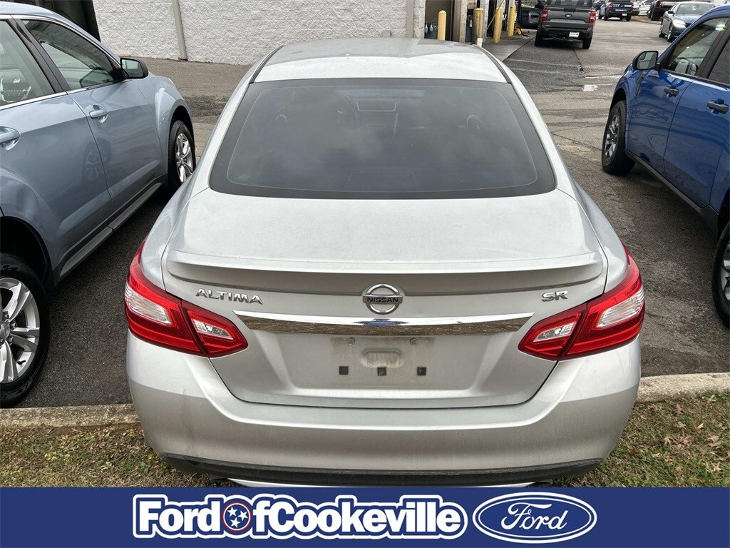 Used 2016 Nissan Altima 2.5 SR Sedan