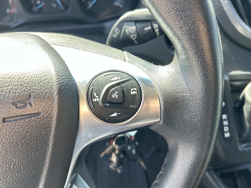 2015 Ford Transit XLT - Photo 23