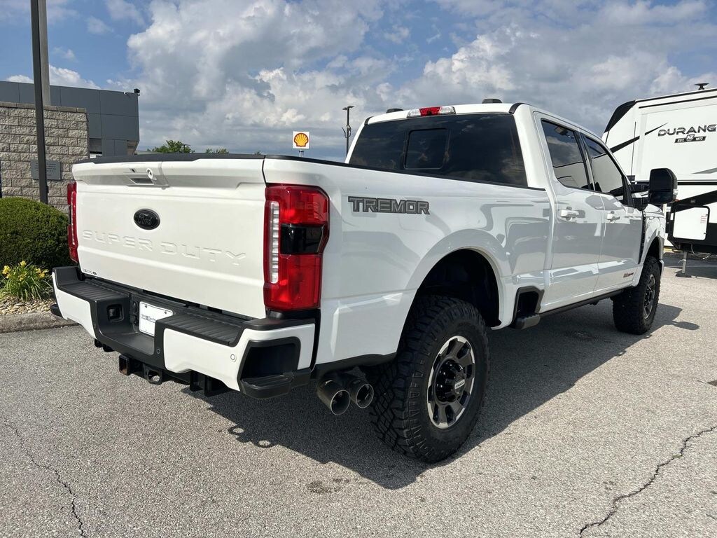 Used 2024 Ford F-350SD Lariat Truck